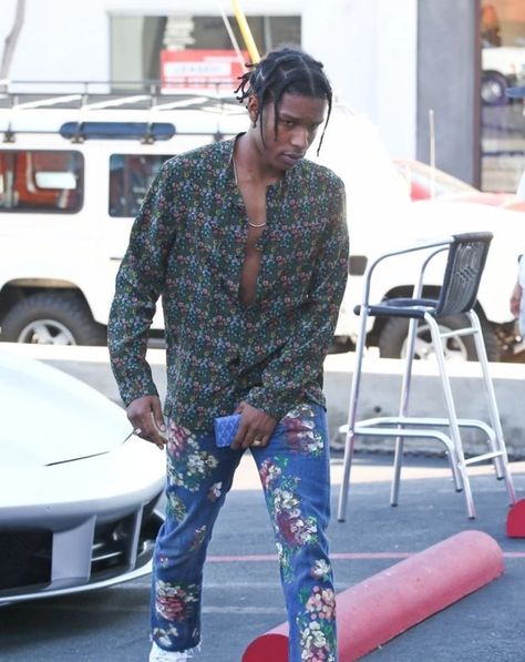 ASAP Rocky | Gucci Vintage Flowers Silk Cambridge Shirt | Celebrity Fashion and Style Rocky Outfits, Asap Rocky Fashion, Lord Pretty Flacko, Pretty Flacko, Gucci Shirts, Cropped Denim Pants, Gucci Vintage, Asap Rocky, Mens Braids