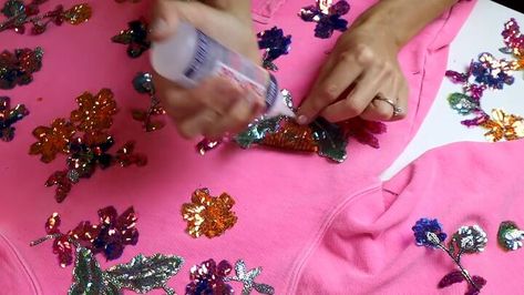 Adding Jewels To A Dress Diy, Tshirt Embellishment Ideas Diy, Diy Embellishments Clothes, Diy Sequin Top, Gold Sequin Outfit, How To Sew Sequins, Bedazzled Sweater, Embellished Clothes, Diy Sequin