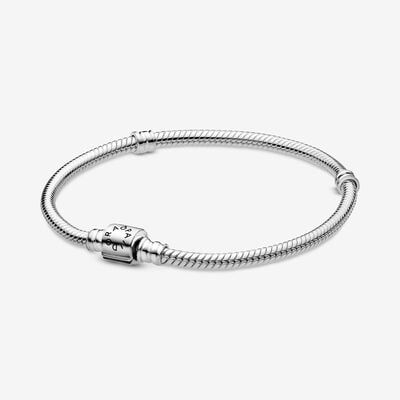 Pandora Armband, Charms Pandora, Bracelet Pandora, Silver Bracelets For Women, Snake Chain Bracelets, Snake Bracelet, Pandora Silver, Silver Chain Bracelet, Minimalist Bracelet