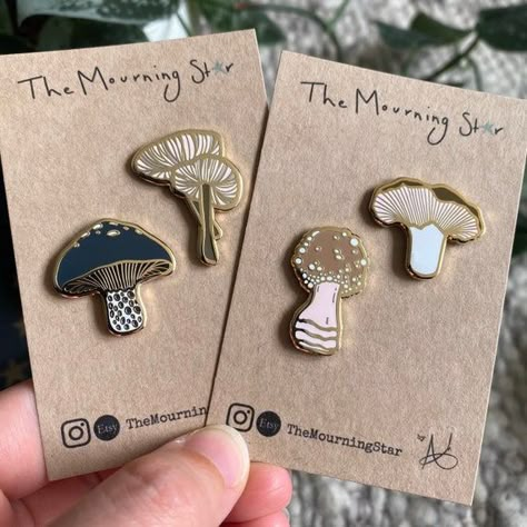 Shelf Fungi, Mushroom Pins, Mini Mushroom, Enamel Pin Collection, Backpack Pins, Bag Pins, Odd Stuff, Pretty Pins, Pins And Patches