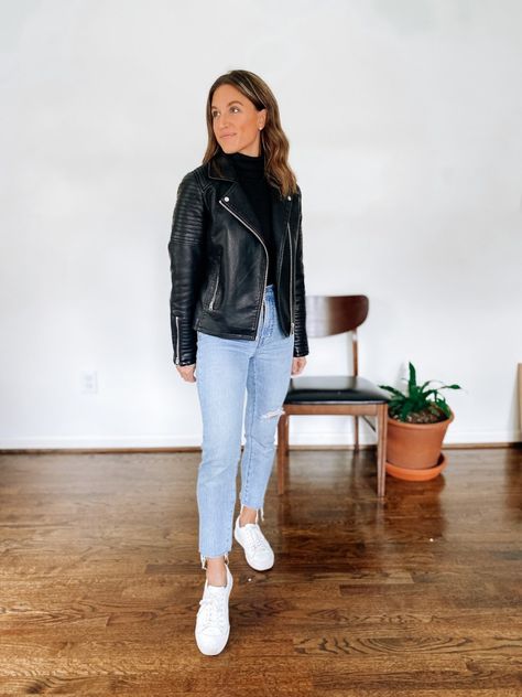 Style A Black Turtleneck, All Black Looks, Black Loafers, Black Turtleneck, Petite Outfits, Winter Months, Faux Leather Jackets, Black Skinnies, Black Pumps