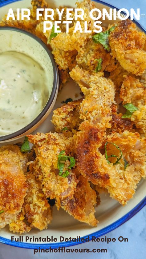 Onions Air Fryer Recipes, Onion Pedals Air Fryer, Air Fryer Amish Onion Fritters, Onion Petals Recipe Air Fryer, Fried Onion Petals, Air Fryer Onion Petals, Air Fryer Onions, Blooming Onions, Blooming Onion Recipes