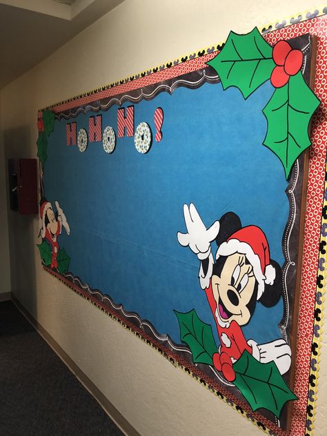 Mickey Christmas Bulletin Board, Mickey Mouse Christmas Bulletin Board, Disney Christmas Bulletin Boards, Disney Christmas Classroom Door Ideas, Disney Bulletin Board Ideas, Disney Bulletin Boards, Door Decorations Classroom Christmas, Diy Crafts For School, Christmas Bulletin Boards