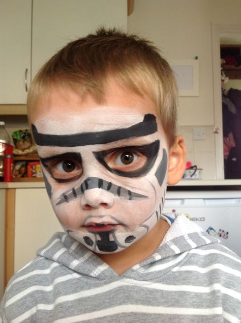 Storm Trooper Face Paint, Stormtrooper Face Paint, Storm Trooper Makeup, Storm Trooper Costume, Room Parent, Painting Halloween, Star Wars Birthday Party, Diy Costumes Kids, Kids Face Paint