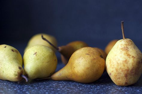 Vanilla roasted pears.  We had baked pears like this at a bed-and-breakfast years ago.  Aidan has been asking for them ever since.  Time to be a good mommy. Roasted Pears, Place Photography, Lent Recipes, Baked Pears, Roasted Pear, Smitten Kitchen, Sense Of Place, Pinterest Recipes, Fruit Desserts