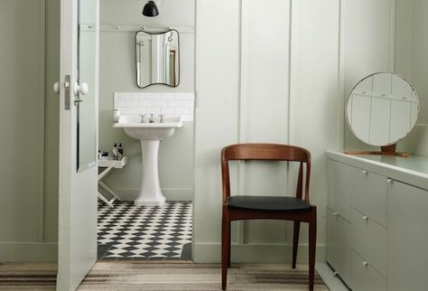 High Road House in London Gets a Revamp Soho Farmhouse, Mad About The House, Hotel House, House Redesign, Road House, High Road, Soho House, London Hotels, Mid Century Chair