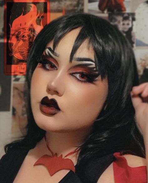 Thorn cosplay from hex girls scooby doo goth makeup Thorn Hex Girl Cosplay, Thorn Hex Girl Costume, Thorn Makeup, Hex Girls Cosplay, Thorn Costume, Thorn Scooby Doo, Thorn Hex Girl, Hex Girls Costume, Hex Girls Scooby Doo