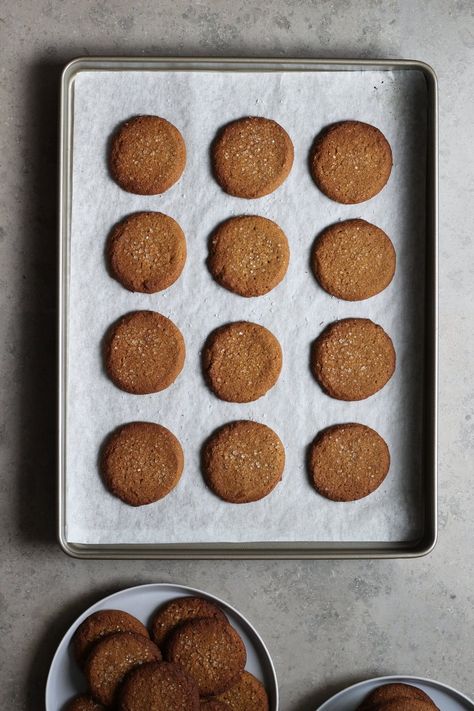 tahini molasses cookies - Cardamom and Tea Molasses Recipes, Sanding Sugar, Cookie Ball, Molasses Cookies, Tea Cookies, Cookie Scoop, Cookies Ingredients, Molasses, Yummy Desserts