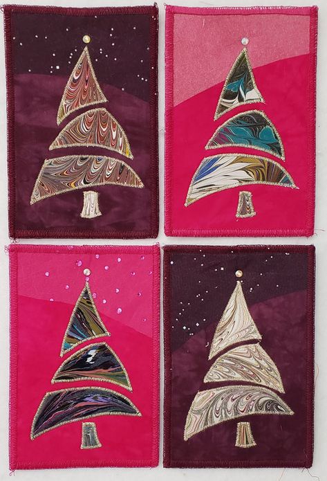 Patchwork Christmas Cards, Quilted Christmas Cards Handmade, Fabric Xmas Cards, Quilted Postcards Ideas, Sewn Christmas Cards, Quilted Christmas Cards, Fabric Christmas Cards, Patchwork Cards, Christmas Fabric Crafts