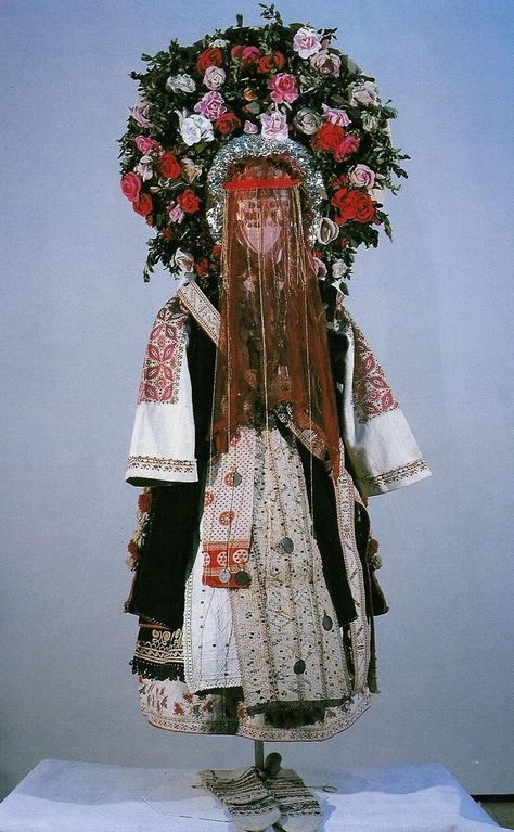 European Pagan Costumes, European Folk Costume, Personal Embroidery, Folklore Costume, Bulgarian Clothing, Ethno Style, Folk Clothing, Folk Dresses, Folk Embroidery