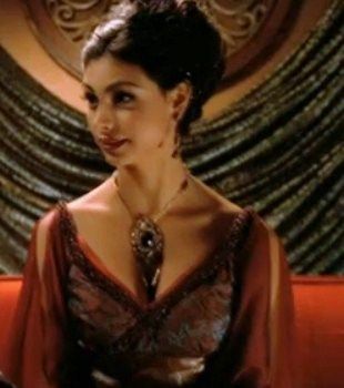 Inara Firefly Inara Serra, Firefly Costume, Comic Con Outfits, Morena Baccarin, Hula Dance, Firefly Serenity, Theatre Costumes, Brown Coat, Dress Out