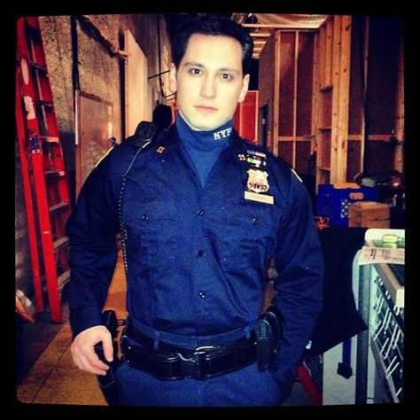 Matt McGorry as John Bennett #OITNB #OITNBseason2   @OITNBNews @Orange is the New Black @MattMcGorry Matt Mcgorry, John Bennett, Oc Board, Evil Twin, Celeb Crushes, Orange Is The New, Orange Is The New Black, Attractive Guys, Aragon