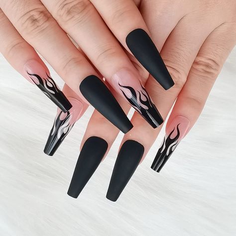 Nail Idea Coffin, Heartbreak Nails, Nail Black Design, 18th Birthday Nails Ideas, Coffin Black Nails, Nails Coffin Black, Black Press On Nails, Ballerina Nails Designs, Long Press On Nails