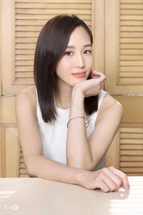 Janine Chang, Model Poses Photography, Chinese Actress, Model Poses, Beauty Face, Korean Girl, Picture Perfect, Asian Beauty, Google Chat