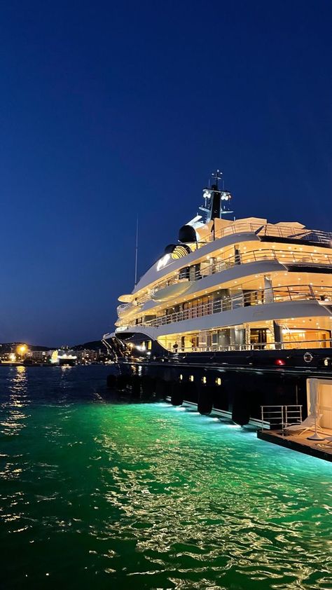 European Yacht Aesthetic, Spain Ibiza Aesthetic, Ibiza Ocean Beach, Ibiza Night Aesthetic, Spain Life Aesthetic, Summer In Ibiza, Yacht Ibiza, Rich European Aesthetic, Holiday Aesthetic Summer