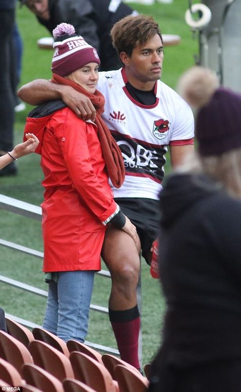 Rugby Boyfriend, Footballer Boyfriend, Shailene Woodley Style, Supportive Boyfriend, Support Boyfriend, Rugby Training, Boyfriend Aesthetic, New Zealand Adventure, Visit New Zealand