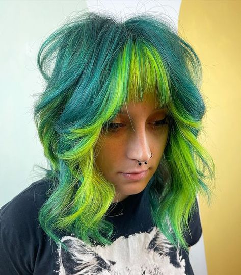 Color Block Shag, Green And Yellow Hair, Neon Pink And Green Hair, Neon Green And Purple Hair, Split Dyed Hair Pink And Green, Bright Green Hair, Halo Hair Colors, Pink And Green Hair, Dark Teal Hair