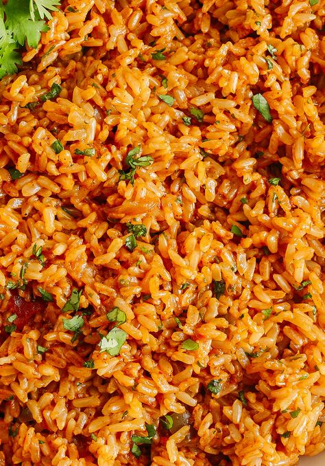 Instant Pot Mexican Brown Rice - Eat Yourself Skinny Mexican Brown Rice Instant Pot, Mexican Chicken Rice Instant Pot, Instant Pot Spanish Brown Rice, Spanish Rice Recipe Instant Pot, Mexican Rice Instant Pot, Spanish Brown Rice, Brown Rice Instant Pot, Brown Rice Recipes Easy, Instant Pot Mexican Rice