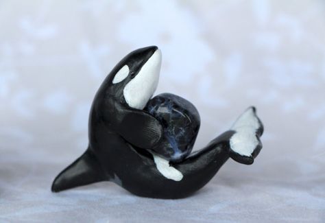 OOAK polymer clay figurine with semi precious stone Orca Clay Orca, Orca Agate Meaning, Polymer Clay Orca, Orca Decor, Orca Accessories, Polymer Clay Figurine, Orca Agate, Super Sculpey, Aquatic Creatures