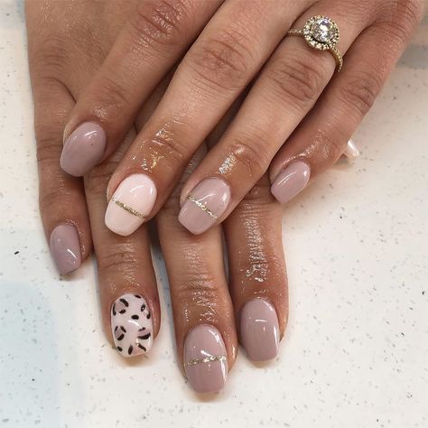 Spring Leopard Nails, Nude Leopard Nails, Leopard Nails Diy, Cheetah Nails, Dip Nails, Polka Dot Nails, Leopard Nails, Dots Nails, Funny Tattoos