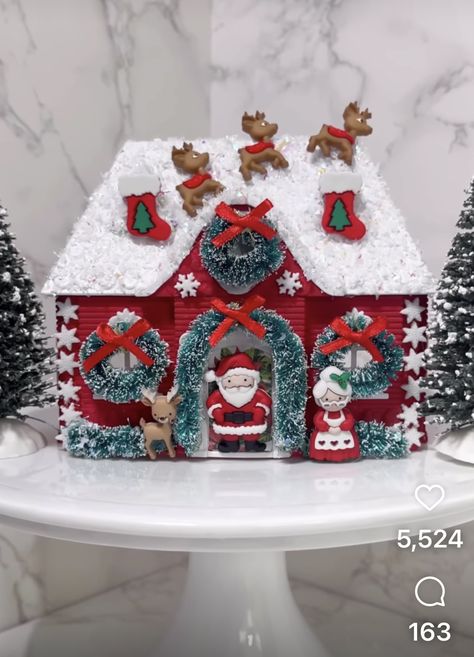 Wooden Christmas Houses Diy, Christmas House Craft, Diy Christmas House, Gingerbread House Craft, Mrs Clause, Dollar Tree Christmas Decor, Dollar Store Christmas Crafts, Santa's Village, Mini Dollhouse