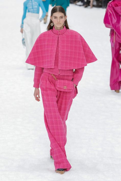 Chanel Fall 2019, Chanel 2019, Moda Chanel, Winter Typ, Mode Chanel, Chanel Pink, Moda Paris, Chanel Couture, Pink Chanel