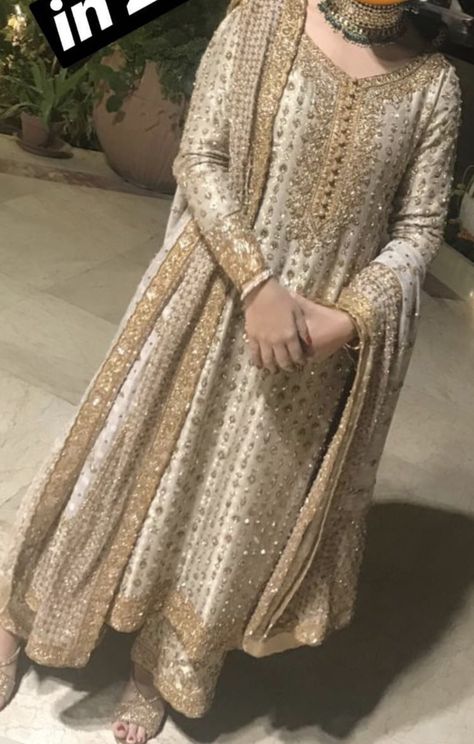 Pakistan Dress, Shadi Dresses, Pakistani Formal Dresses, Nikkah Dress, Bridal Dresses Pakistan, Gaun Fashion, Pakistani Wedding Outfits, Pakistani Fashion Party Wear, Salwar Kamiz