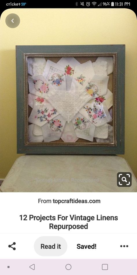 Vintage Handkerchiefs Crafts, Atrapasueños Diy, Handkerchief Crafts, Doily Art, Doilies Crafts, Diy Upcycling, Creation Deco, Vintage Handkerchiefs, Linens And Lace