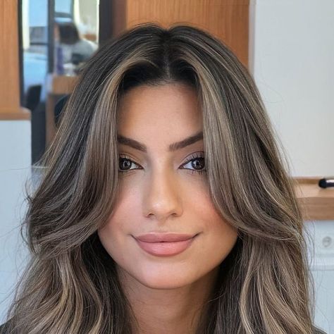 Zafer arslanoğlu, coiffeur on Instagram: "Freelance balayage 
.
.

#facelight #ombre #sombre #brushlight" Freelance Balayage, Hair Goals, Balayage, Hair, On Instagram, Instagram