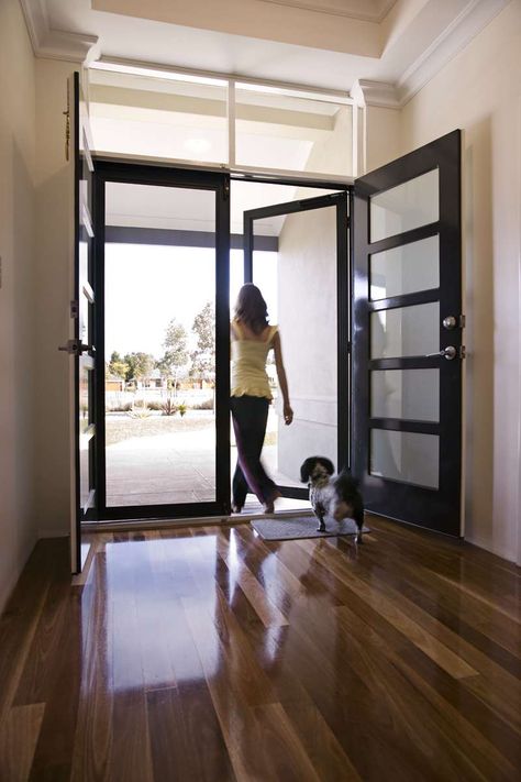 ClearShield is a market leader of security screens in Perth. Our security screen doors are better than traditional security doors. Find out why here! Black Screen Door, Double Screen Doors, Front Door With Screen, Front Door Security, Screen Door Hardware, Security Screen Door, Security Screen, Modern Front Door, Porch Doors