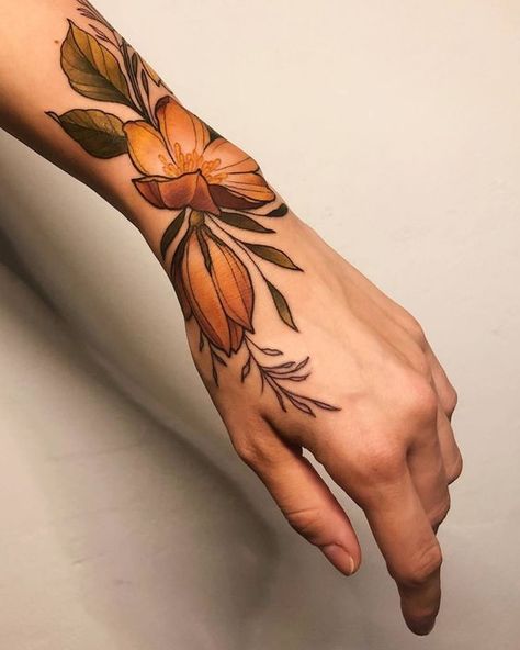 Botanisches Tattoo, Inspiration Tattoos, Botanical Tattoo, Custom Tattoo, Skin Art, Piercing Tattoo, Love Tattoos, Pretty Tattoos, Beautiful Tattoos