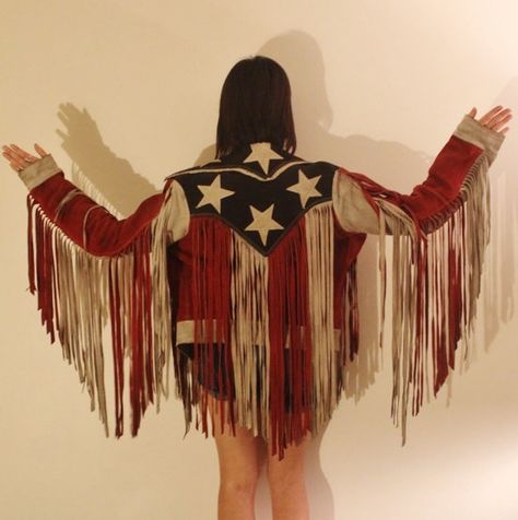 Style Hippy, Rodeo Queen, Fringe Leather Jacket, Vintage American Flag, All American Girl, Patriotic Outfit, Chic Bohemian, Southern Girl, Fringe Jacket