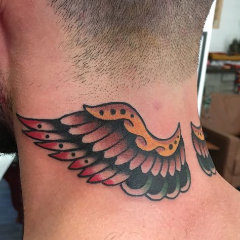 #thommyboy #thommyboytattooer #tattoos #traditionaltattoo #ink #inked #tattooed #tattooartist #tattooart #wingtattoo Head Tattoo, Elbow Tattoos, Wing Tattoo, Old School Tattoo Designs, Best Sleeve Tattoos, Head Tattoos, Traditional Tattoos, Wings Tattoo, American Traditional Tattoo