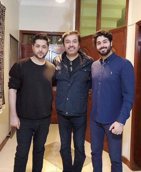 #NoumanIjaz #ImranAshraf #pakistaniactor #Zaviyar #mediainsightpk Zaviyar Noman Ijaz, Zaviyar Nauman, Noman Ijaz, Extremely Funny, Extremely Funny Jokes, Chef's Jackets, Funny Jokes, Actors, Funny