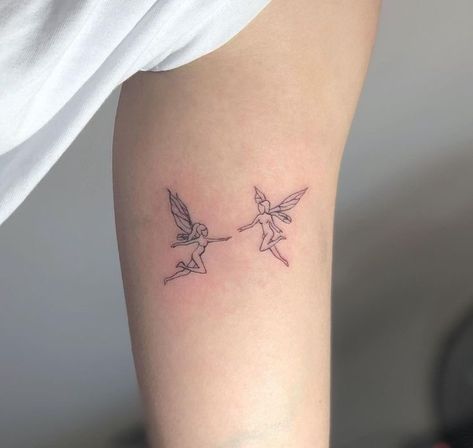 Herz Tattoo Klein, Fairy Tattoos, Tattoos Geometric, Fairy Tattoo, Classy Tattoos, Discreet Tattoos, Dainty Tattoos, Girly Tattoos, Subtle Tattoos