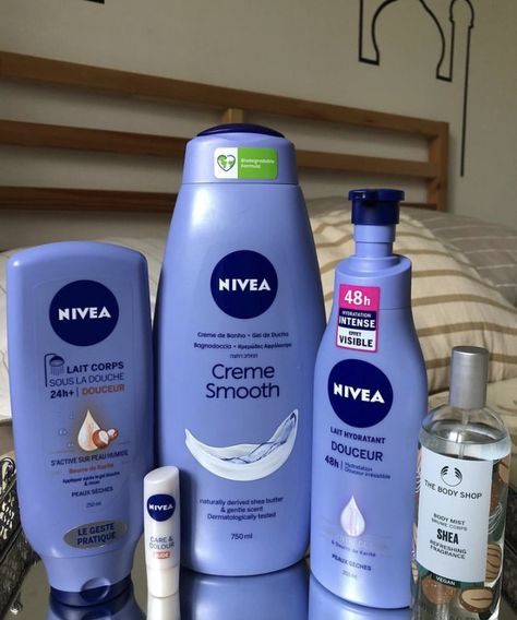 Body Wash Aesthetic, Nivea Body Wash, Wash Aesthetic, Diy Skin Care Routine, Perfect Skin Care Routine, Healthy Skin Tips, Pretty Skin Care, Skin Care Steps, Bath And Body Care