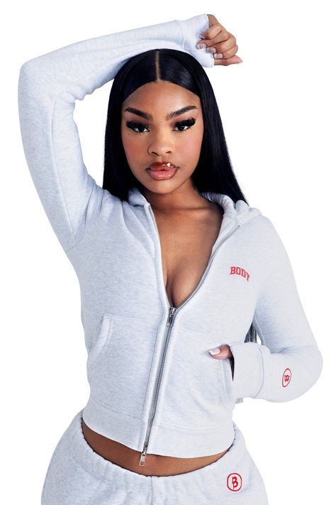 Body By Raven Tracy, Loc Bob, Body By Raven, Raven Tracy, Cute Clothing Stores, Cute Lazy Day Outfits, Lazy Day Outfits, Sweat Hoodie, Girl Fits