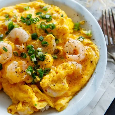 Shrimp Omelette, Omlet Recipes, Asian Seasoning, Baby Shrimp, Sichuan Food, Shrimp And Eggs, Cheese Omelette, Egg Omelet, Omelets Recipe