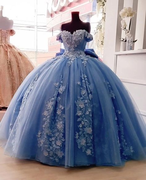 ANGELSBRIDEP Sweetheart Quinceanera Dress 3D Flower Applique Off-Shoulder Vestidos Sweet 16 Birthday Dusty Blue Quinceanera, Quinceanera Dresses Light Blue, Cinderella Quinceanera Dress, Cinderella Quince, Blue Quinceanera Dress, Quince Planning, Quince Stuff, Quinceanera Themes Dresses, Off Shoulder Ball Gown