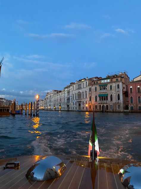 #venice #italy #boat #europe #europeholiday #travel Venice Italy Aesthetic, Venice Aesthetic, Simple Aesthetics, Italy View, Europe Holidays, Europe Aesthetic, Places In Italy, Italy Aesthetic, Dream Trip