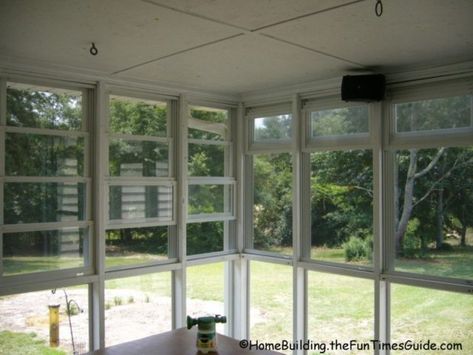 Four-track windows on a screened in porch let plenty of fresh air in. photo by Randy at TheFunTimesGuide.com Porch To Sunroom, Eze Breeze Windows, Eze Breeze, Sunroom Windows, Screened In Porch Diy, Glass Porch, Patio Windows, Porch Enclosures, Three Season Porch