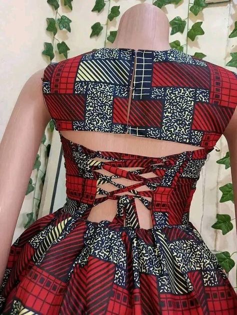 Simple Gown Style For Vintage Material, Chitenge Dresses, Chitenge Outfits, Kitenge Designs, Corset Fashion Outfits, Classy Short Dresses, Modest Dresses Fashion, Chic Dress Classy, African Print Dress Ankara