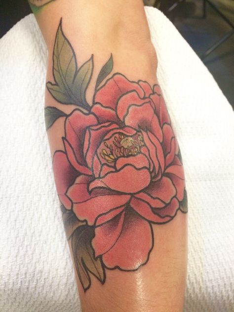 Traditional Tattoo Peony, Pink Peony Tattoo, Pink Flower Tattoos, Texas Tattoo, Icon Tattoo, Left Arm Tattoos, Pink Tattoo, Shoulder Arm Tattoos, Tattoo Convention