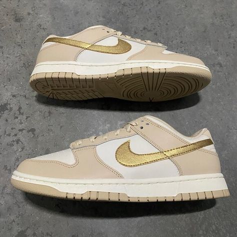 NEW Nike Dunk Low ES Trend Phantom Metallic Gold Swoosh DX5930-001 Size 8.5 - 10 Goddess Costumes, Gold Nike Shoes, Shoe Plug, Samba Gazelle, Fancy Sneakers, Hoco 2024, Graduation Shoes, Gold Nike, Greek Goddess Costume