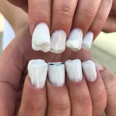 Best nails ever or scary? Do you have to brush and floss them? Gives new meaning to "tooth and nail"! Nails For 9 Year, Fur Nails, Ongles Gel Violet, Bad Nails, Crazy Nail Art, Nagellack Trends, Crazy Nails, Nails For Kids, Easy Nail Art