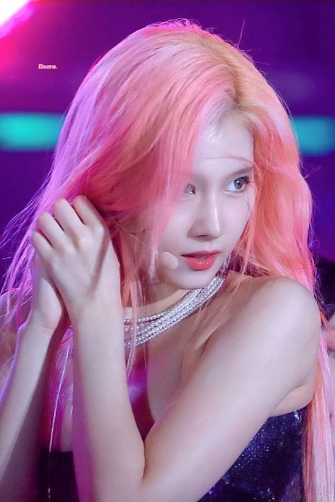 Sana Pink Hair, Sana Pink, Twice Pink, Sana Minatozaki, I Cant Sleep, Sana Momo, Minatozaki Sana, Never Leave You, Twice Sana