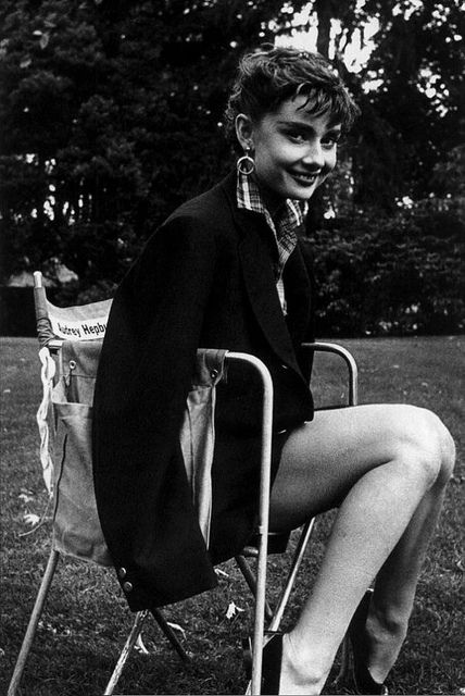 Wearing costar Humphrey Bogart's blazer on the set of "Sabrina", 1954 (photo credit: Dennis Stock) Dennis Stock, Gjon Mili, Sabrina 1954, Audrey Hepburn Born, Aubrey Hepburn, Sherilyn Fenn, Audrey Hepburn Photos, Audrey Hepburn Style, Cecil Beaton