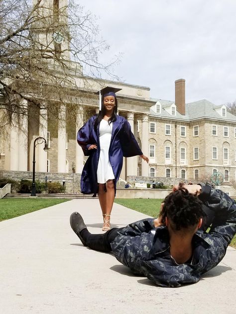 Professional Penn State photogs share tips and tricks for great graduation photos. Penn State Graduation Pictures, Penn State Graduation, Mortar Board, College Graduation Pictures Poses, College Graduation Pictures, Graduation Poses, Pennsylvania State University, Graduation Picture Poses, Penn State University