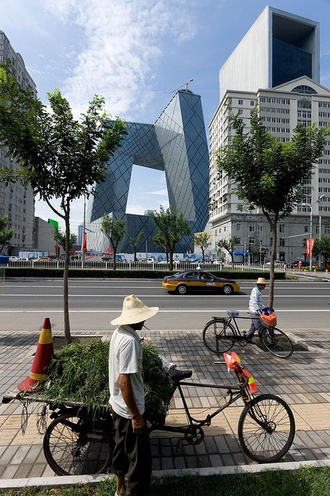 CCTV Headquarters, Beijing China – OMA – Iwan Baan China Beijing City, Beijing China Aesthetic, Beijing Aesthetic, Cctv Headquarters, Pekin China, Beijing Street, China Video, Iwan Baan, China Aesthetic