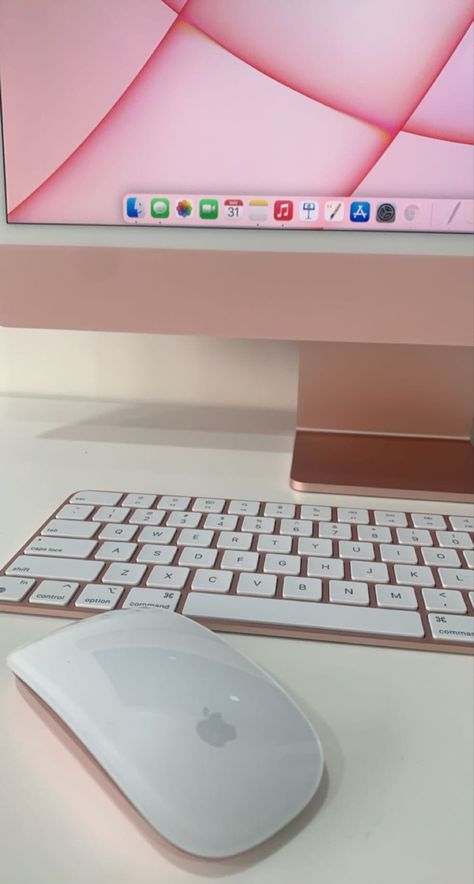 Pink Apple Computer Aesthetic, Apple Computer Desktop Aesthetic, Pink Apple Desktop, Apple Products Pink, Apple Technology Aesthetic, Pink Apple Computer, New Apple Products Aesthetic, Apple Desktop Aesthetic, Pink Apple Products Aesthetic